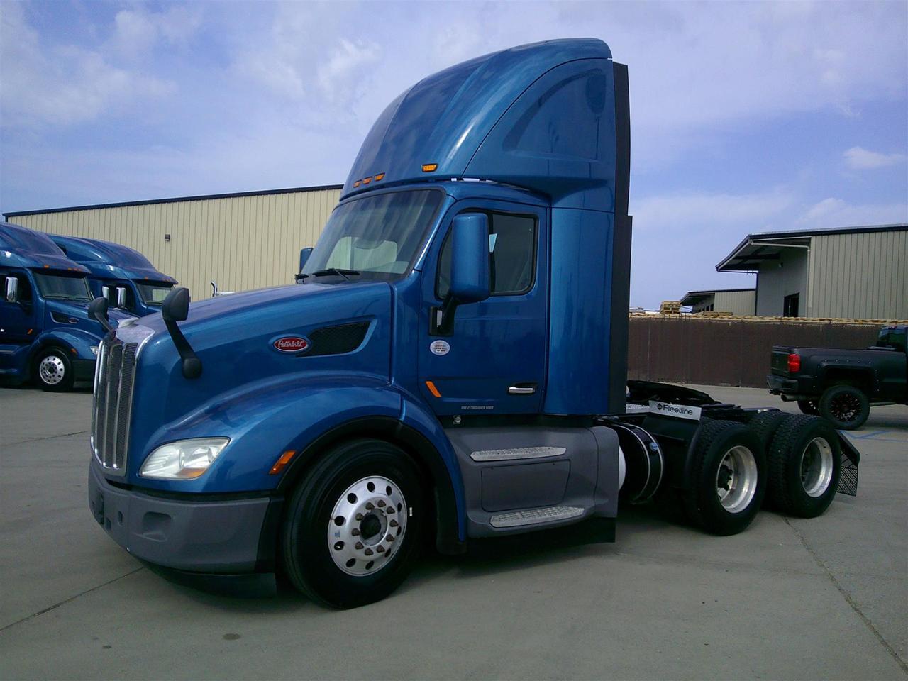 2018 Peterbilt 579 Non-Sleeper