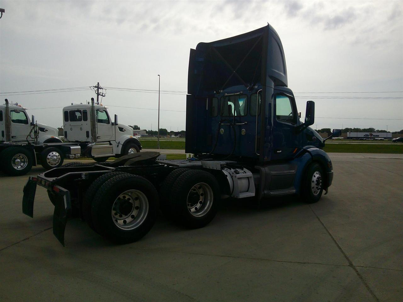 2018 Peterbilt 579 Eau Claire WI