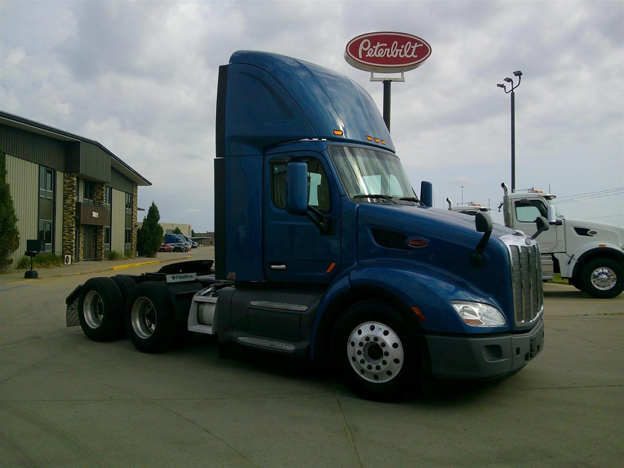 2018 Peterbilt 579 Non-Sleeper