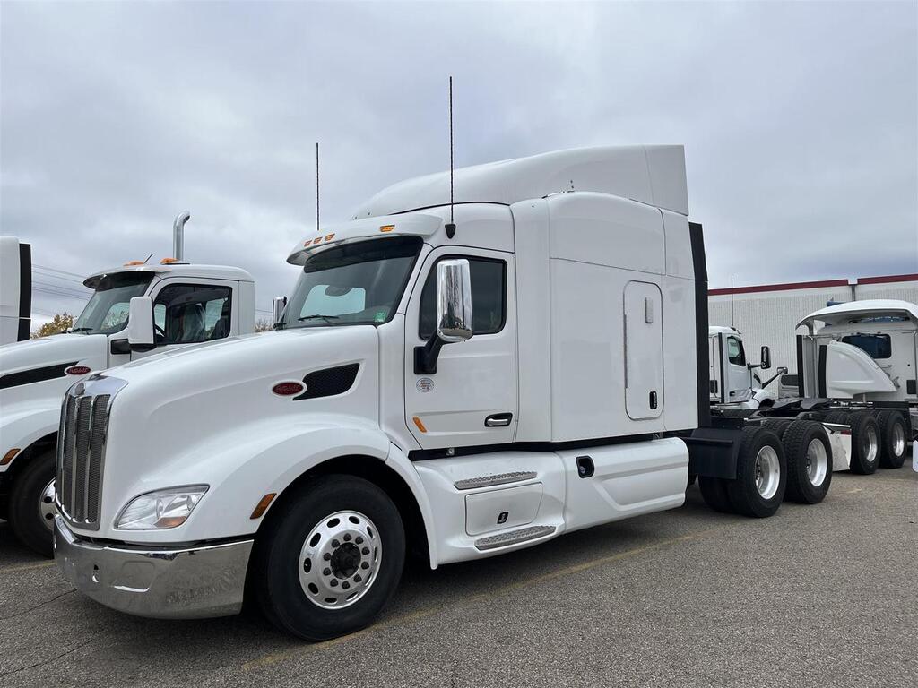 2018 Peterbilt 579 80 2018 Peterbilt 579 80