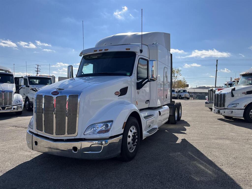 2018 Peterbilt 579 80 2018 Peterbilt 579 80