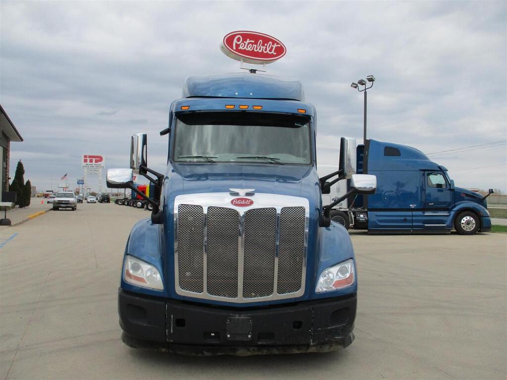 2018 Peterbilt 579 80 2018 Peterbilt 579 80