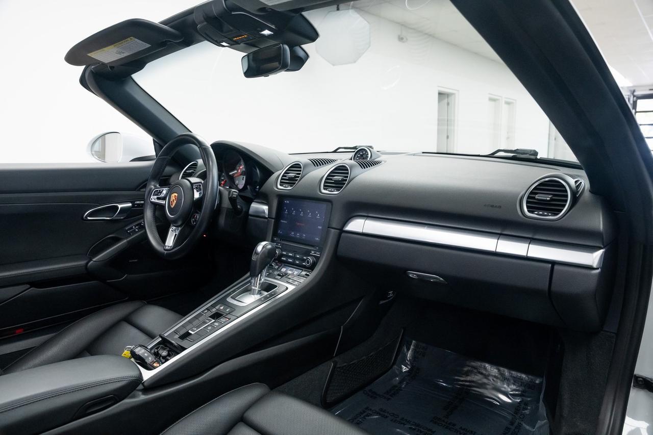 2018 Porsche 718 Boxster S Vented Seats Sport Chrono Package Sport Exhaust Portland OR