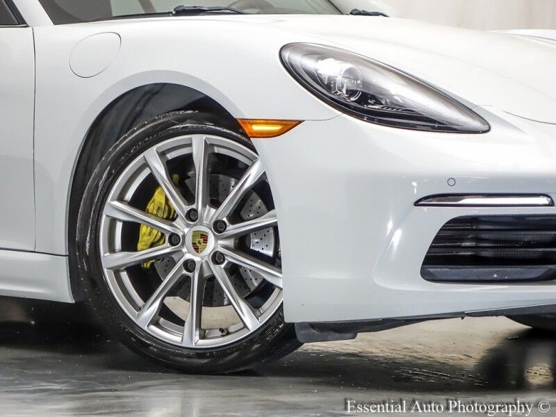 2018 Porsche 718 Cayman Willowbrook IL