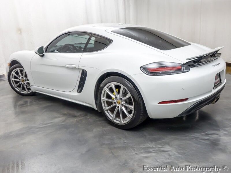 2018 Porsche 718 Cayman Willowbrook IL