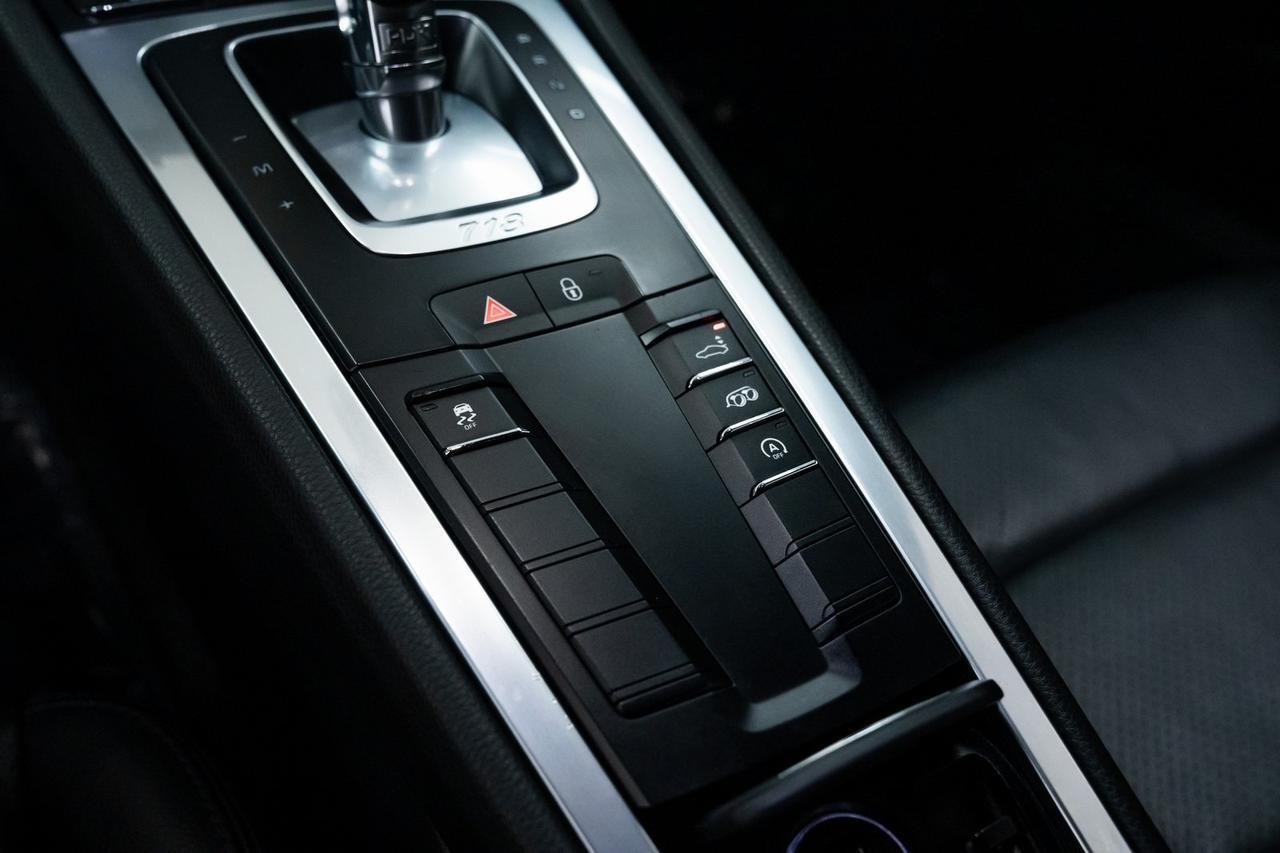 2018 Porsche 718 Cayman S Sports Chrono Package Heated Sport Exhaust Portland OR