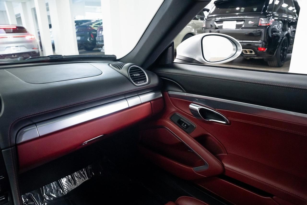 2018 Porsche 718 Cayman S Vented Seats PDK Sport Chrono Package Premium Pack Portland OR