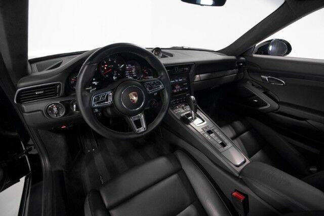 2018 Porsche 911 Carrera 4 GTS Coupe *ONLY 6900 MILES* *$25,000+ IN OPTIONS* San Diego CA