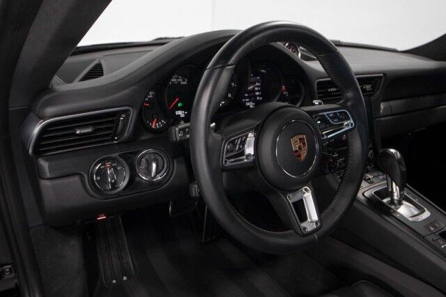 2018 Porsche 911 Carrera 4 GTS Coupe *ONLY 6900 MILES* *$25,000+ IN OPTIONS* San Diego CA