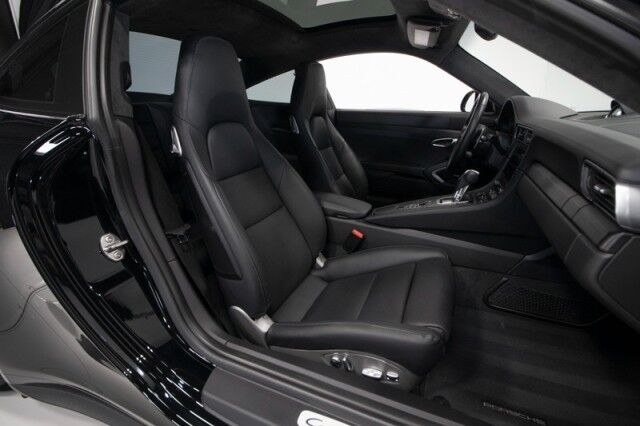 2018 Porsche 911 Carrera 4 GTS Coupe *ONLY 6900 MILES* *$25,000+ IN OPTIONS* San Diego CA