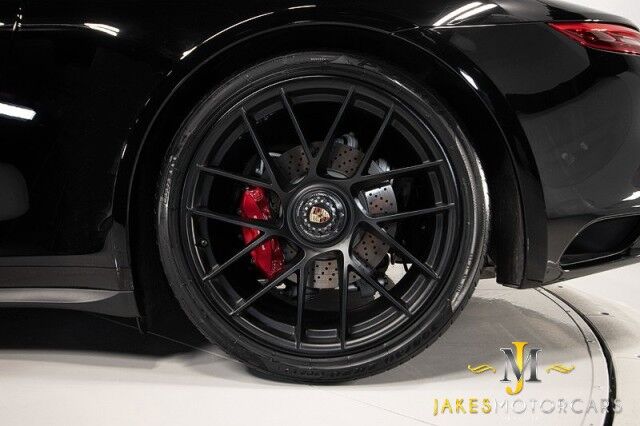 2018 Porsche 911 Carrera 4 GTS Coupe *ONLY 6900 MILES* *$25,000+ IN OPTIONS* San Diego CA