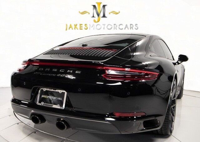 2018 Porsche 911 Carrera 4 GTS Coupe *ONLY 6900 MILES* *$25,000+ IN OPTIONS* San Diego CA