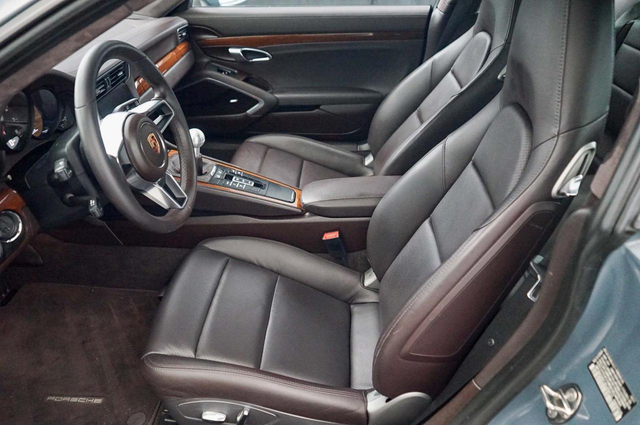 2018 Porsche 911 Carrera 4 Newport Beach CA