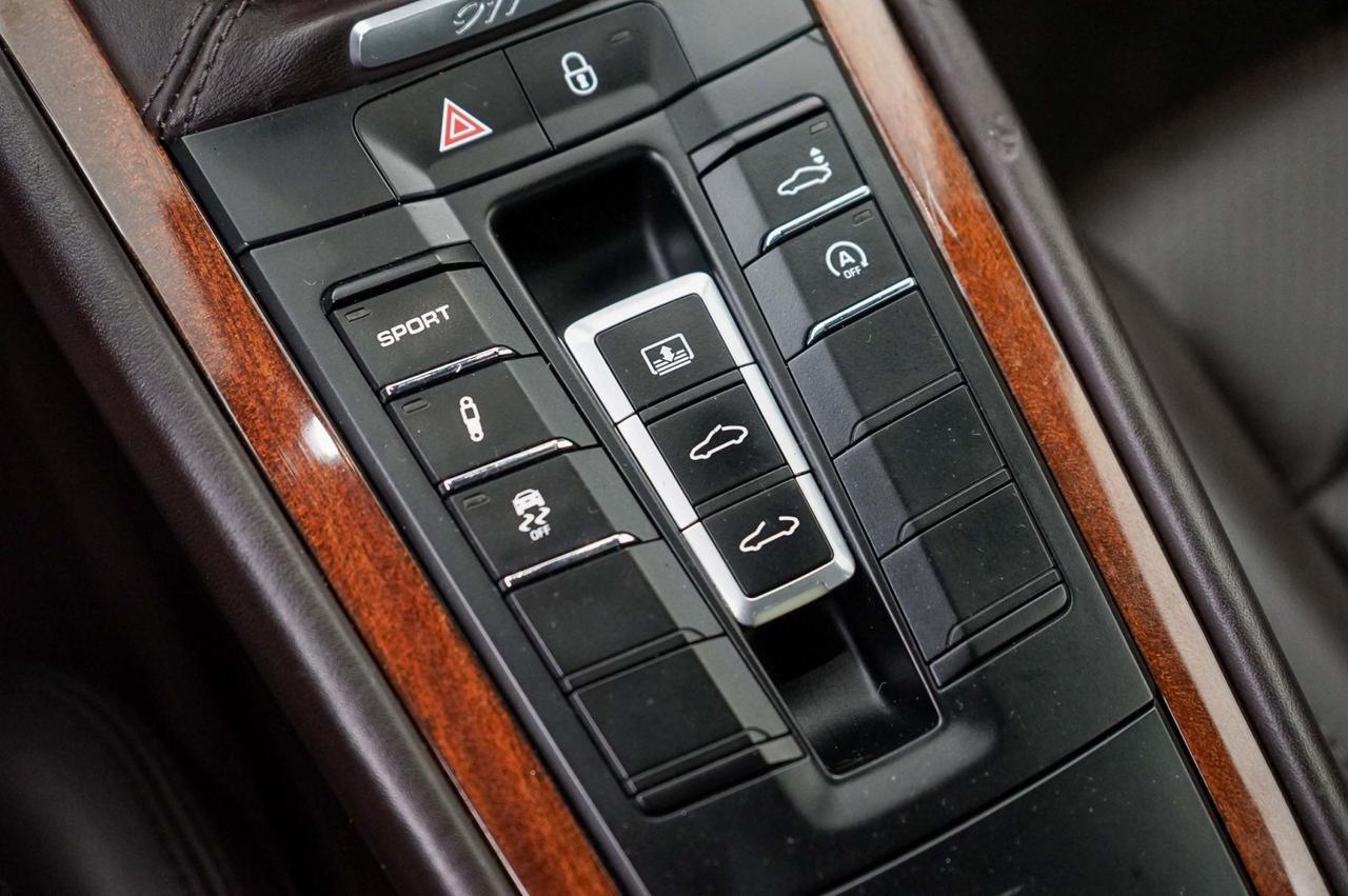 2018 Porsche 911 Carrera 4 Newport Beach CA