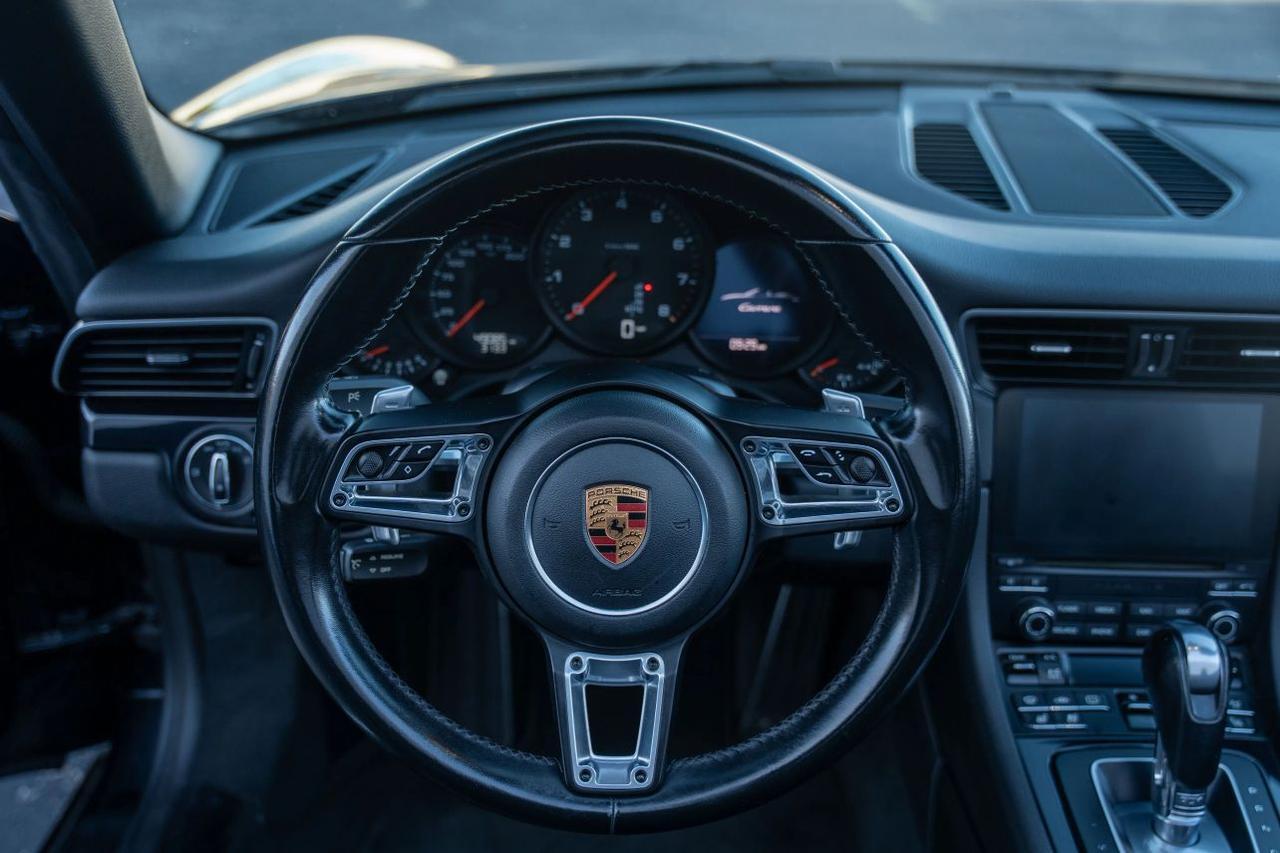 2018 Porsche 911 Carrera Cabriolet 2D St. Louis MO