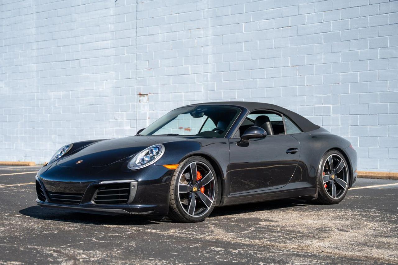 2018 Porsche 911 Carrera Cabriolet 2D St. Louis MO