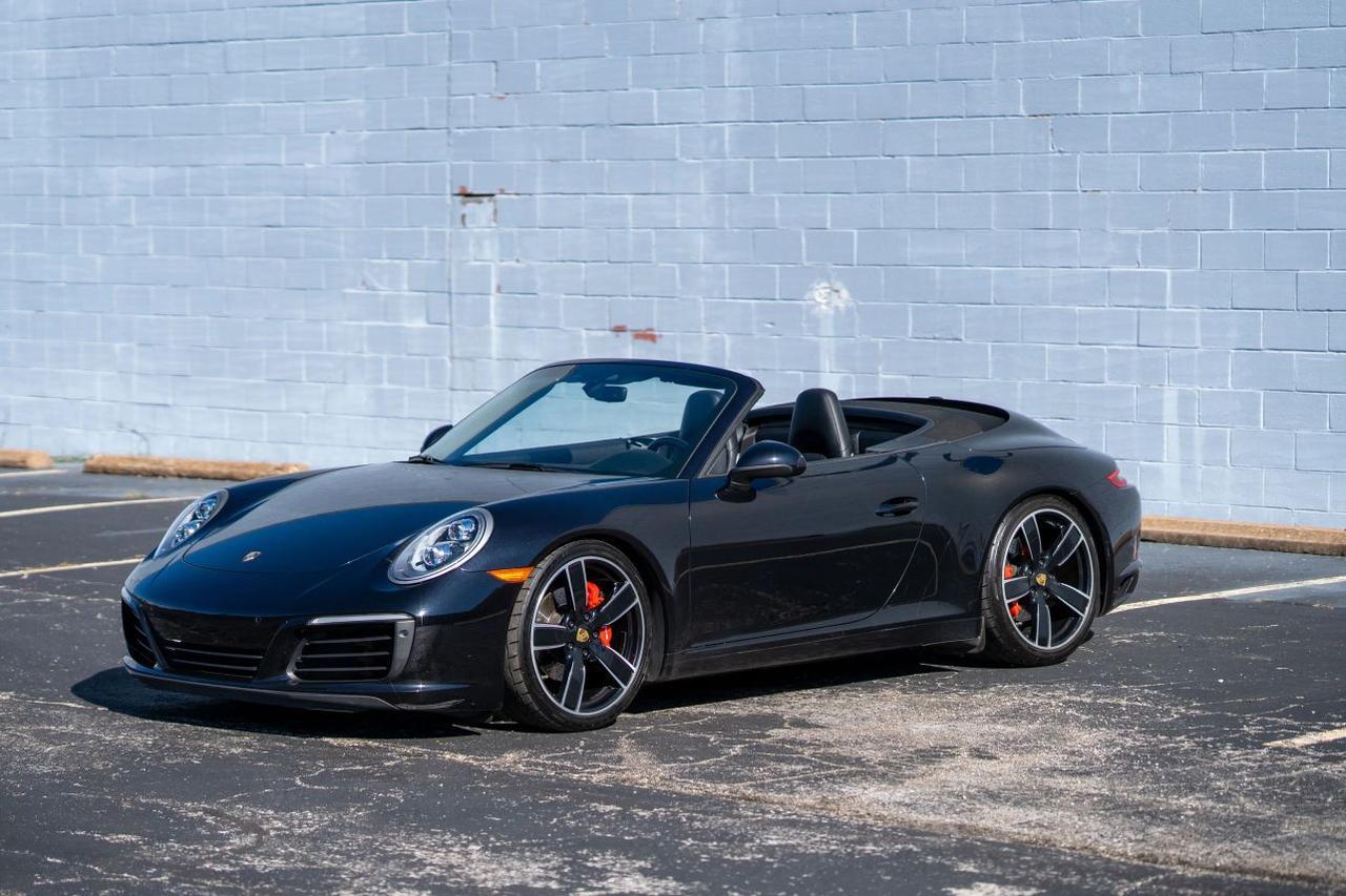 2018 Porsche 911 Carrera Cabriolet 2D St. Louis MO