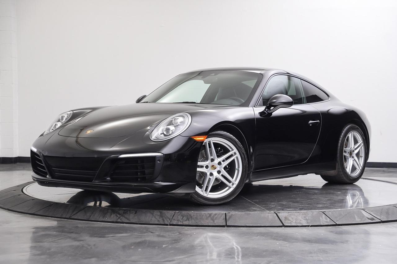 2018 Porsche 911 Carrera