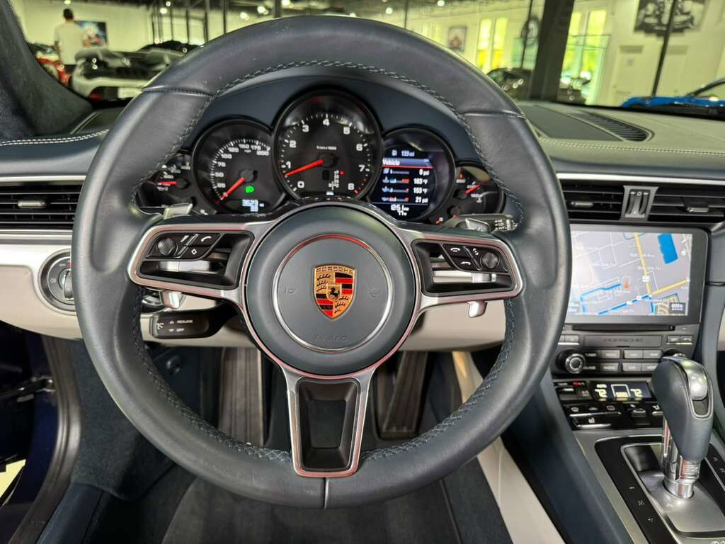 2018 Porsche 911 Carrera Night Blue Metallic paint, Bose audio, Porsche active suspension management AND MUCH MORE!! Fort Lauderdale FL