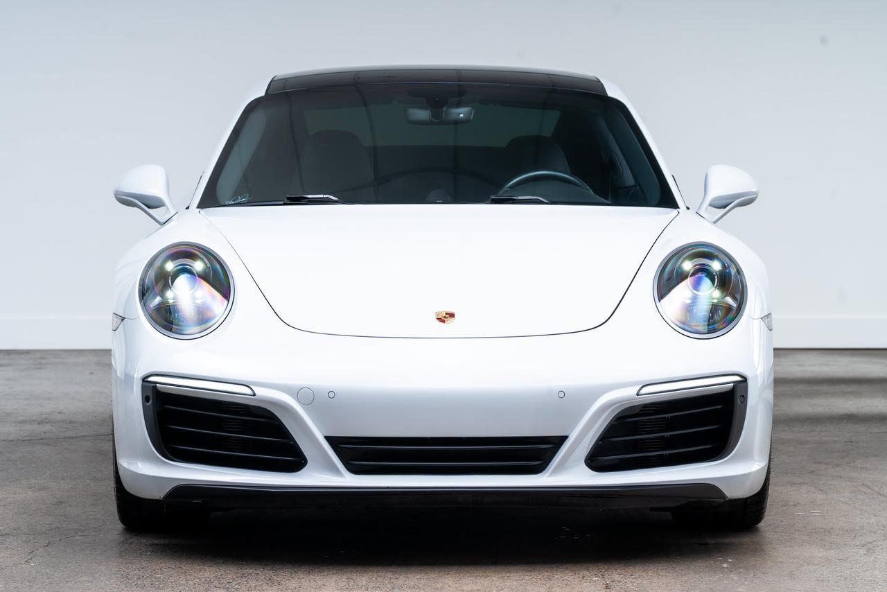 2018 Porsche 911 Carrera S Premium Package / Sport Pkg / Slide Tilt Glass Sun Portland OR