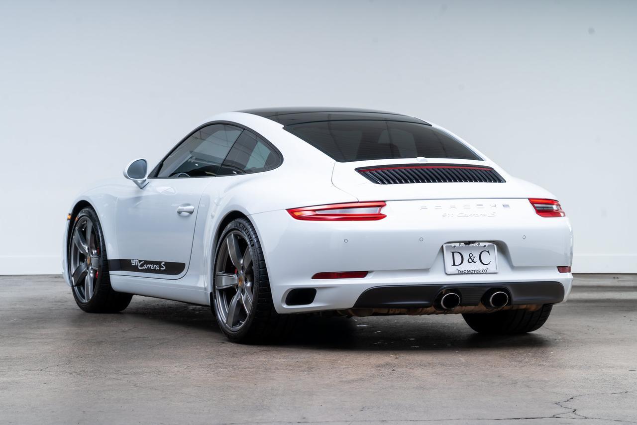 2018 Porsche 911 Carrera S Premium Package / Sport Pkg / Slide Tilt Glass Sun Portland OR