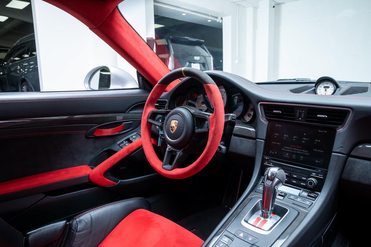 2018 Porsche 911 GT2 RS 1 Owner Weissach Package RS Magnesium Wheels Portland OR