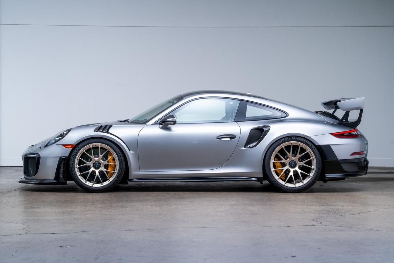 2018 Porsche 911 GT2 RS 1 Owner Weissach Package RS Magnesium Wheels Portland OR