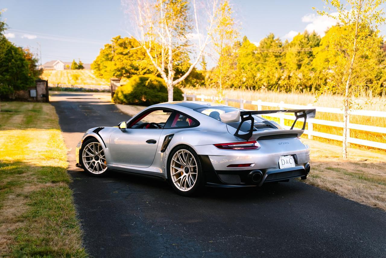 2018 Porsche 911 GT2 RS 1 Owner Weissach Package RS Magnesium Wheels Portland OR