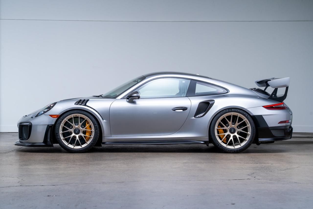 2018 Porsche 911 GT2 RS 1 Owner Weissach Package RS Magnesium Wheels Portland OR
