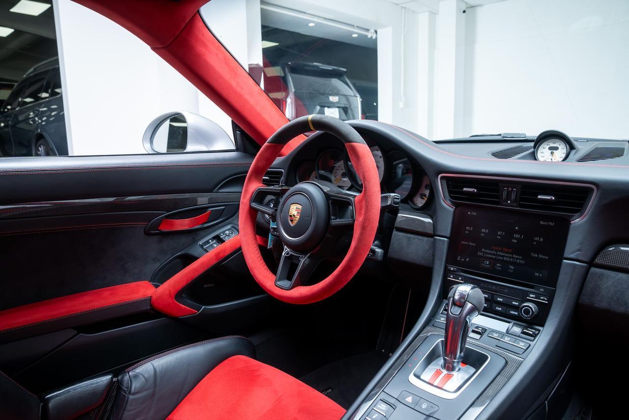 2018 Porsche 911 GT2 RS 1 Owner Weissach Package RS Magnesium Wheels Portland OR