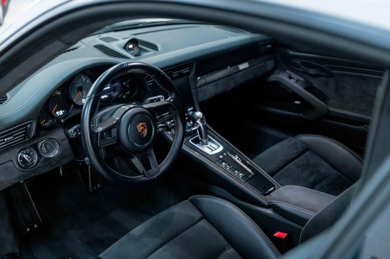 2018 Porsche 911 GT2 RS