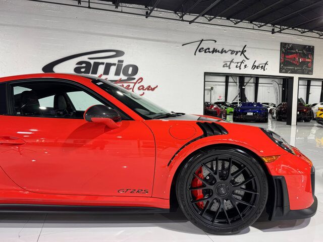 2018 Porsche 911 GT2 RS Weissach PTS paint, mag wheels, extended leather, carbon buckets, carbon trim AND MUCH MORE!! Fort Lauderdale FL