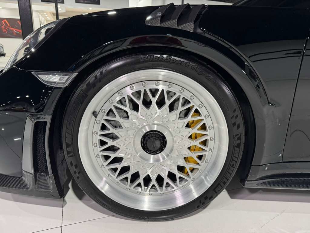 2018 Porsche 911 GT2 RS Weissach Package, Sport Chrono package, extended leather interior, PDLS AND MUCH MORE!! Fort Lauderdale FL