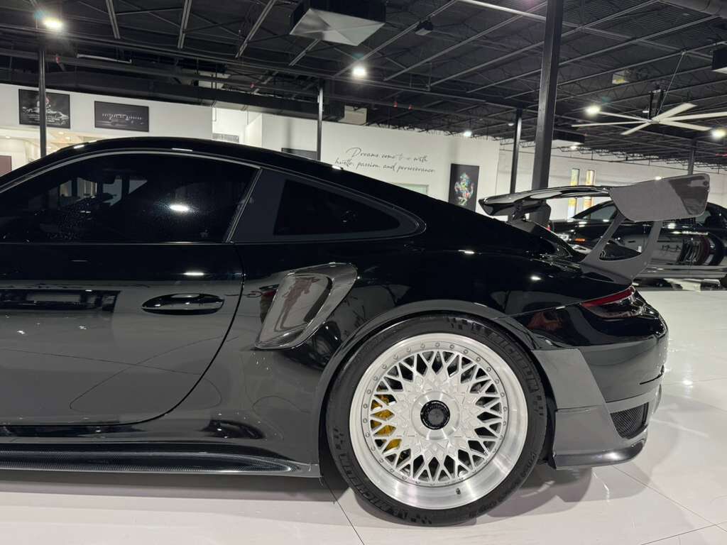 2018 Porsche 911 GT2 RS Weissach Package, Sport Chrono package, extended leather interior, PDLS AND MUCH MORE!! Fort Lauderdale FL