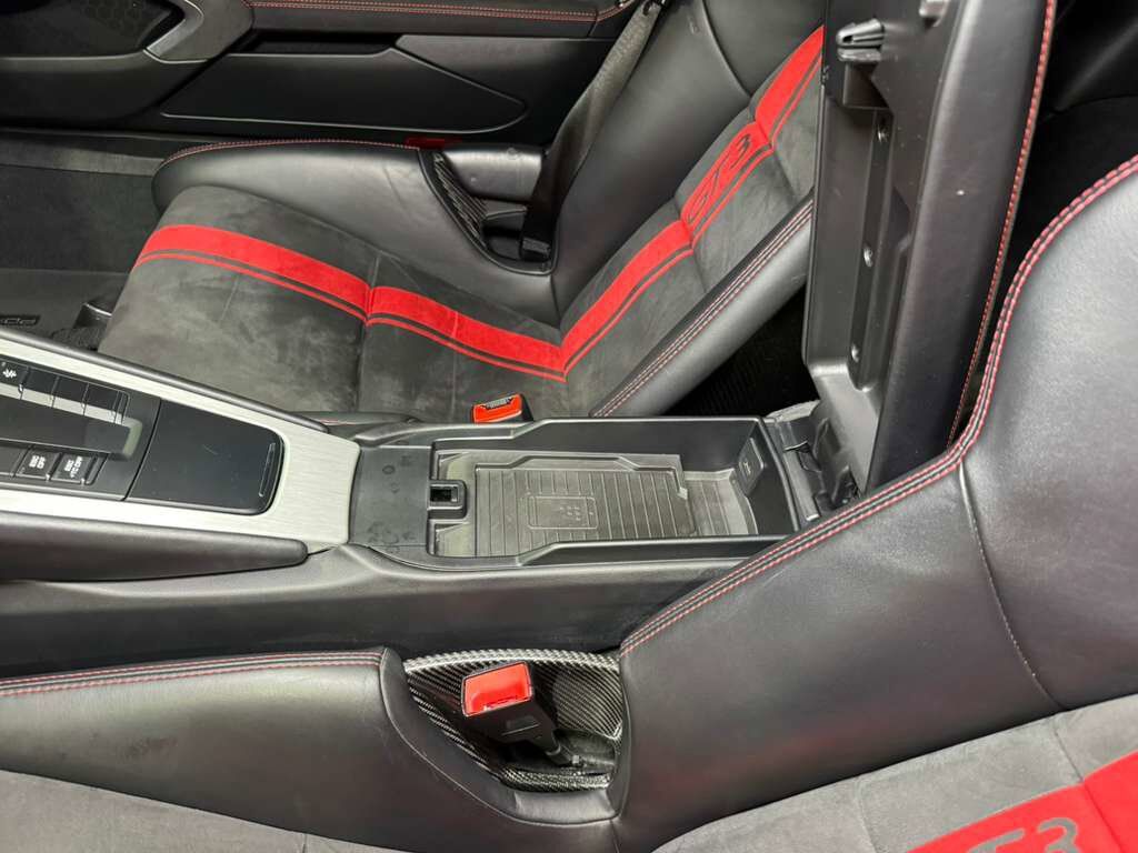 2018 Porsche 911 GT3 6-SPEED MANUAL!! Sport Chrono pack, extended leather, PDCC, carbon bucket seats AND MORE!! Fort Lauderdale FL