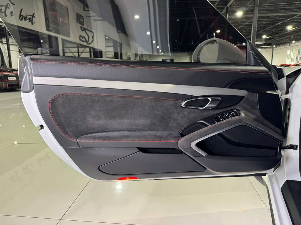 2018 Porsche 911 GT3 6-SPEED MANUAL!! Sport Chrono pack, extended leather, PDCC, carbon bucket seats AND MORE!! Fort Lauderdale FL