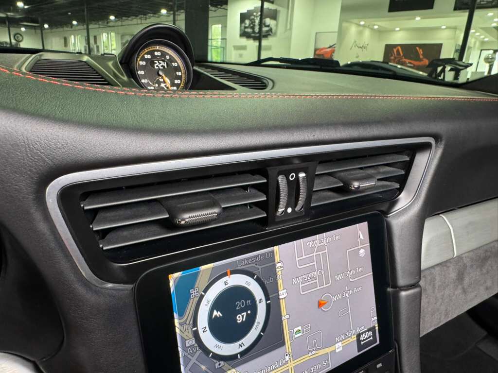 2018 Porsche 911 GT3 6-SPEED MANUAL!! Sport Chrono pack, extended leather, PDCC, carbon bucket seats AND MORE!! Fort Lauderdale FL