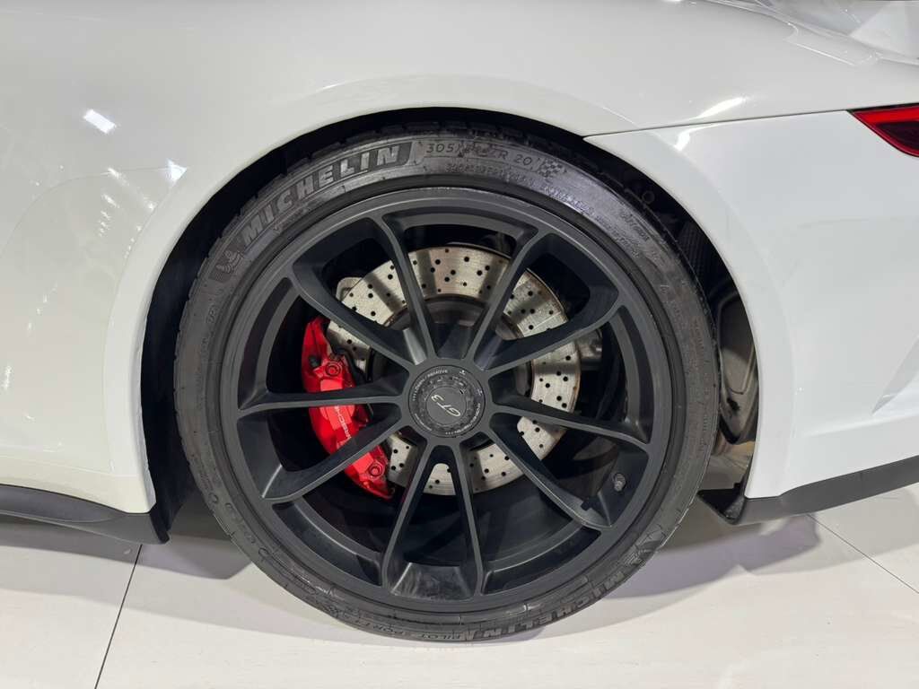 2018 Porsche 911 GT3 6-SPEED MANUAL!! Sport Chrono pack, extended leather, PDCC, carbon bucket seats AND MORE!! Fort Lauderdale FL