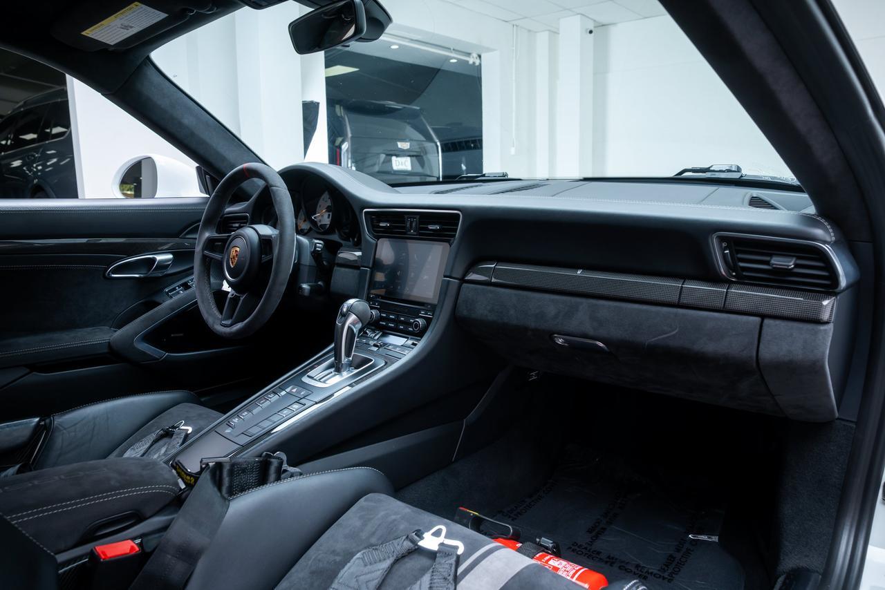 2018 Porsche 911 GT3 Full Bucket Seats / Front Axle Lift / Leather/Alca Portland OR