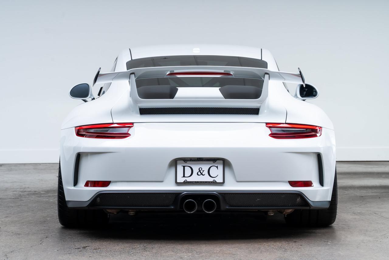 2018 Porsche 911 GT3 Full Bucket Seats / Front Axle Lift / Leather/Alca Portland OR