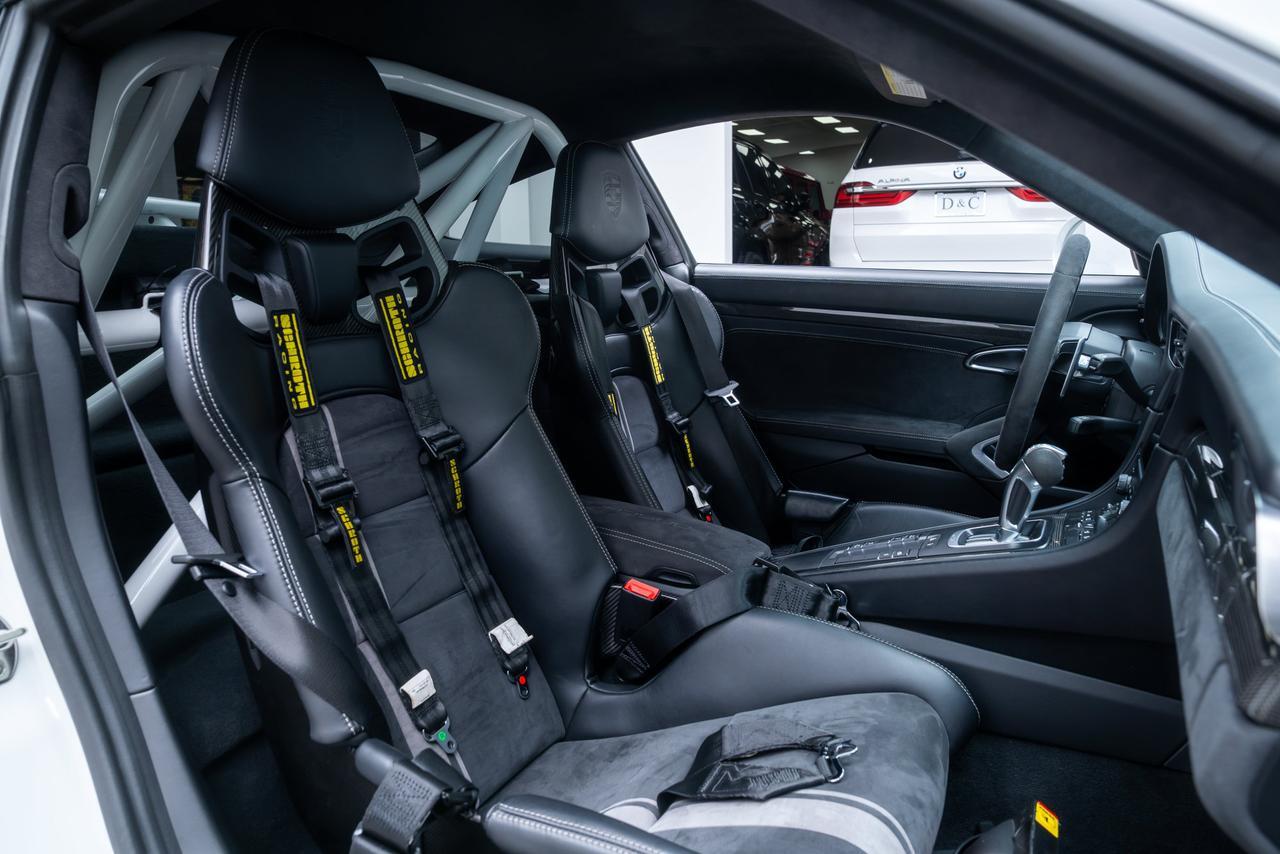 2018 Porsche 911 GT3 Carbon Bucket Seats / PCCB Portland OR