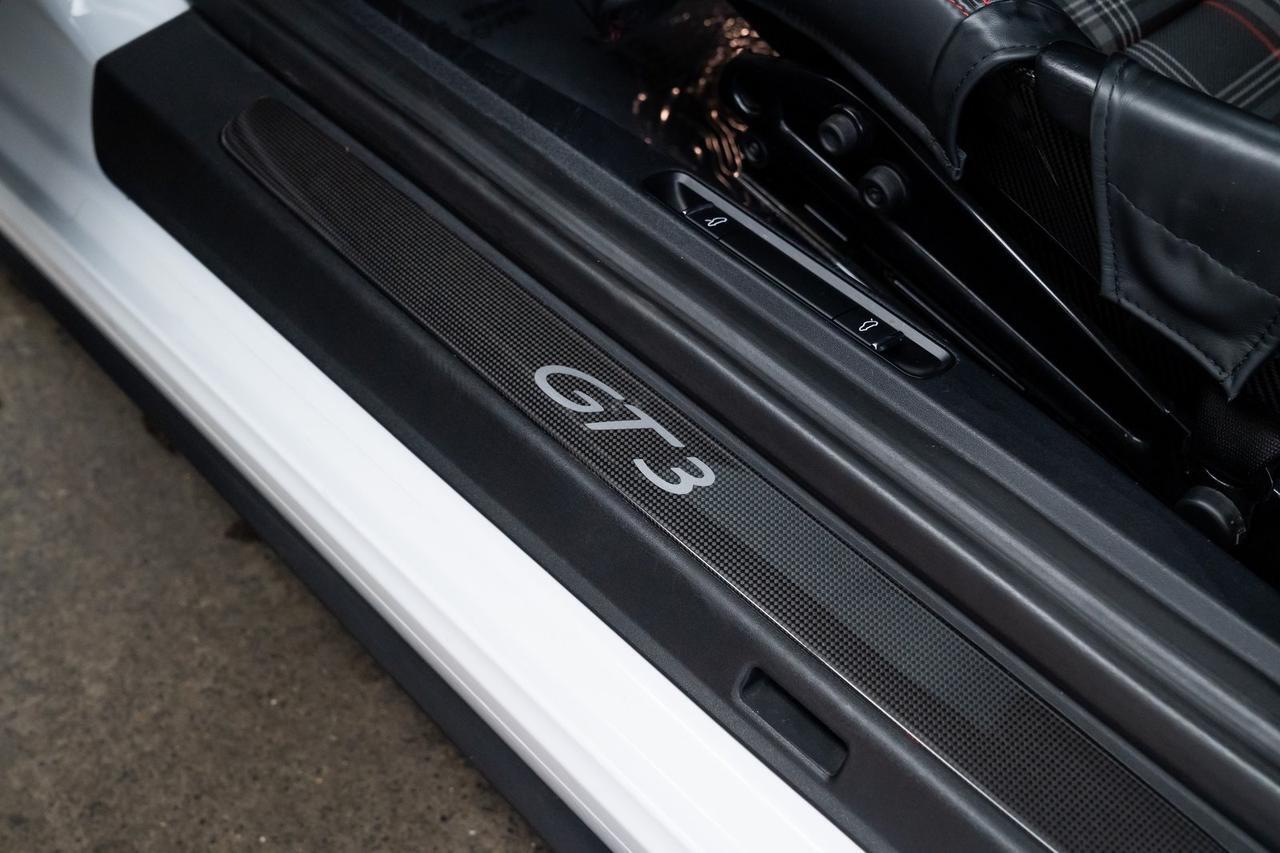 2018 Porsche 911 GT3 Full Bucket Seats Front Axle Lift System Portland OR