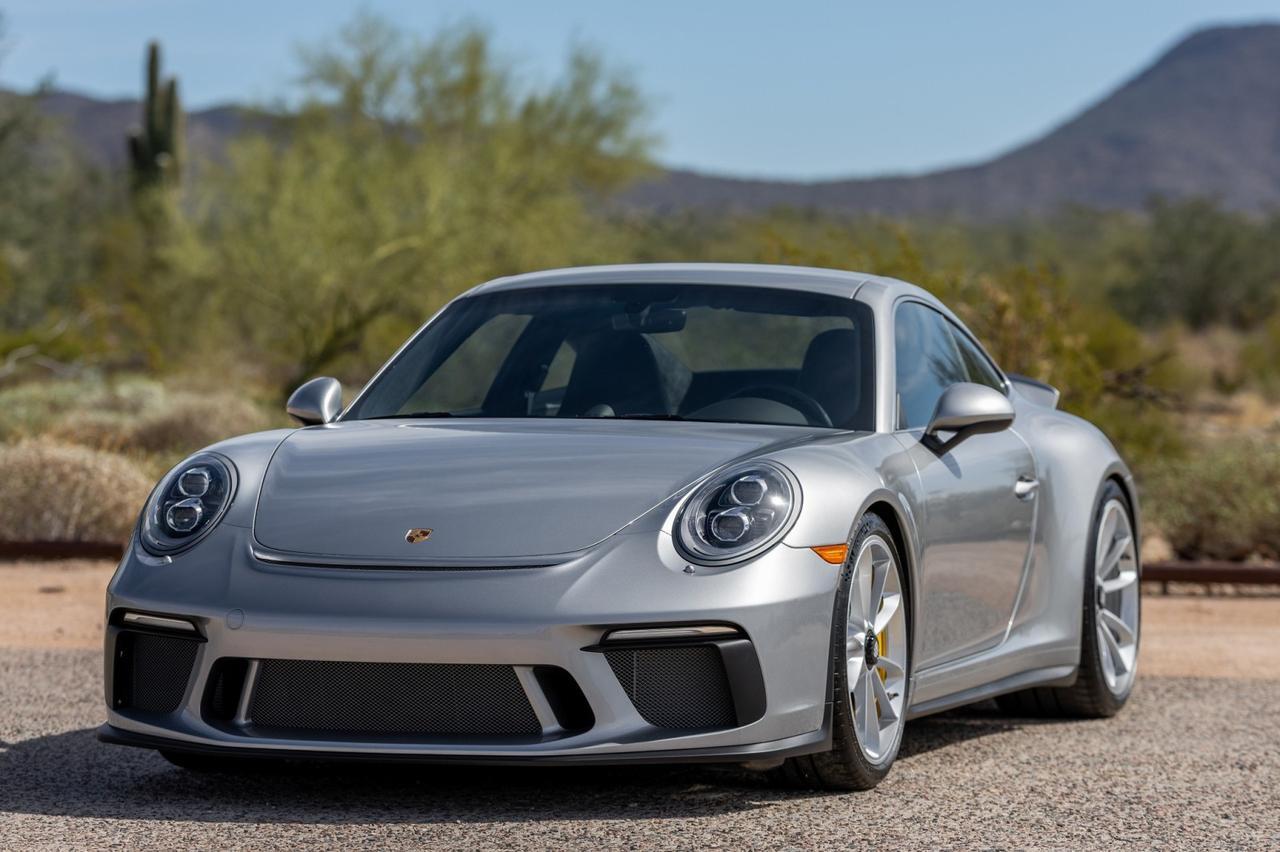 2018 Porsche 911 GT3 Touring 6spd 3,900 Original Miles Scottsdale AZ