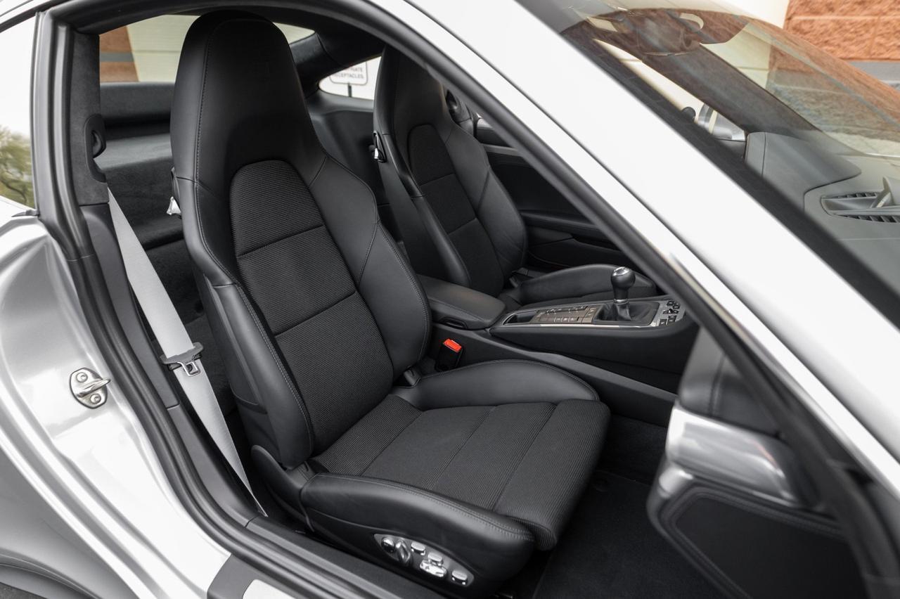 2018 Porsche 911 GT3 Touring 6spd 3,900 Original Miles Scottsdale AZ