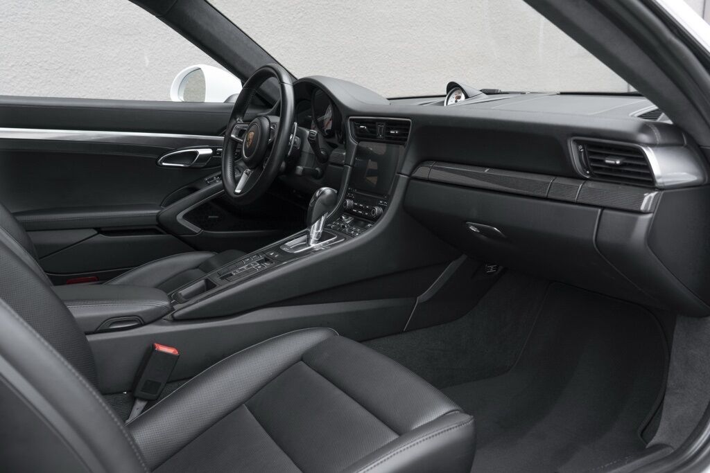 2018 Porsche 911 Turbo Miami FL