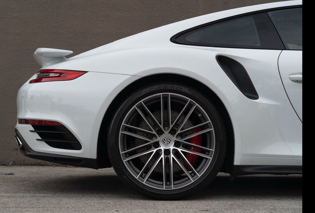 2018 Porsche 911 Turbo Miami FL