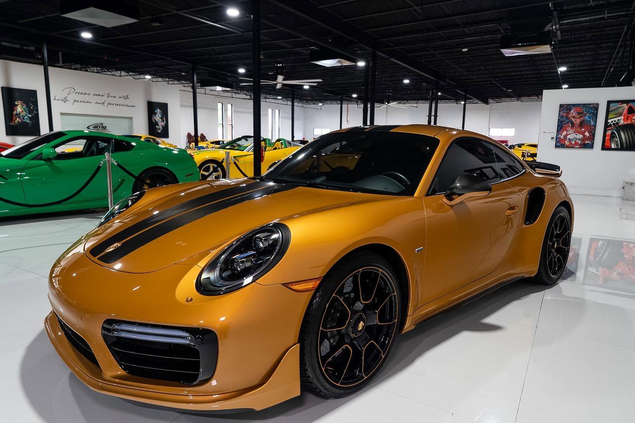 2018 Porsche 911 Turbo S