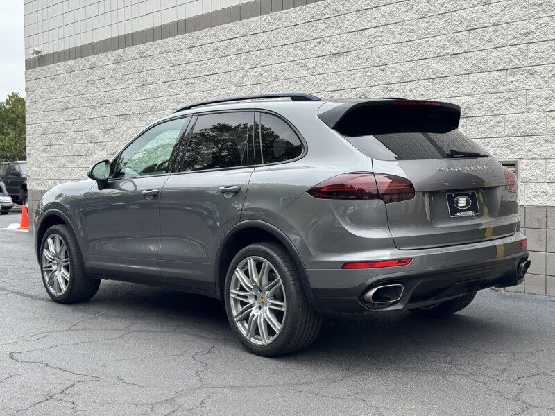 2018 Porsche Cayenne  Willow Grove PA