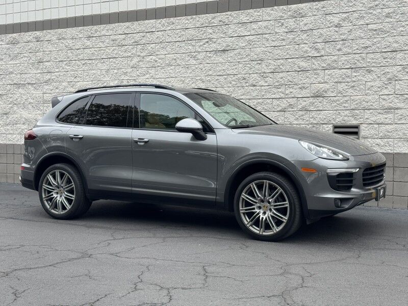 2018 Porsche Cayenne  Willow Grove PA