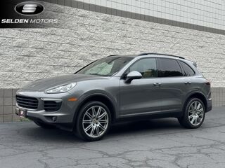 2018_Porsche_Cayenne__ Willow Grove PA